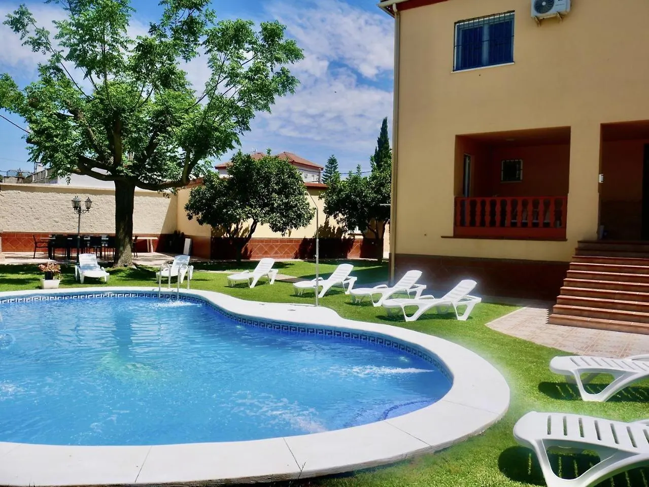 Private Pool! Your Oasis In Sevilla! Bbq! 0*, Sevilla España