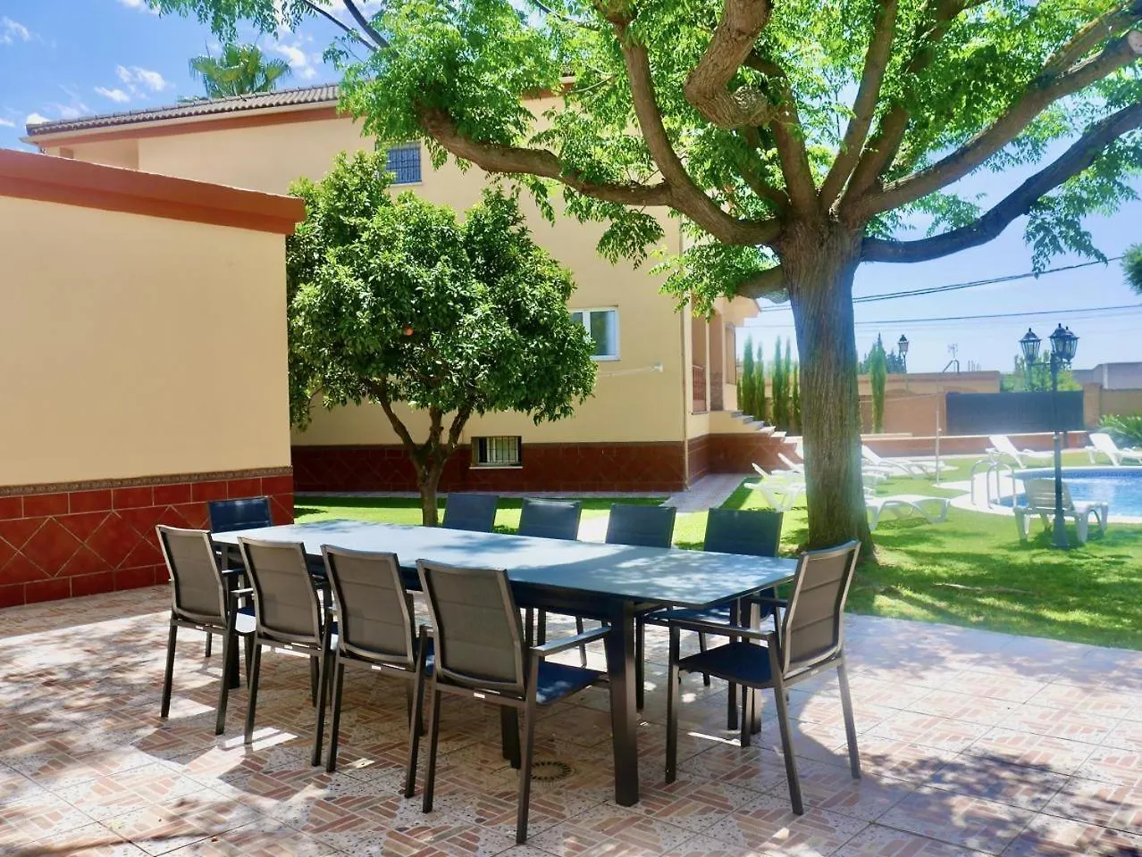 Villa Private Pool! Your Oasis In Sevilla! Bbq! España