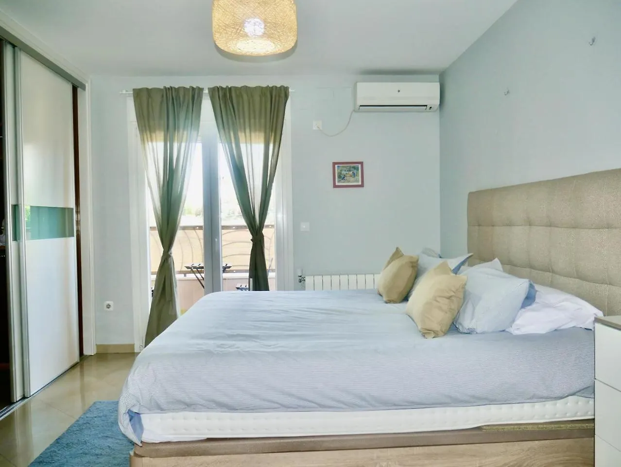 Villa Private Pool! Your Oasis In Sevilla! Bbq!