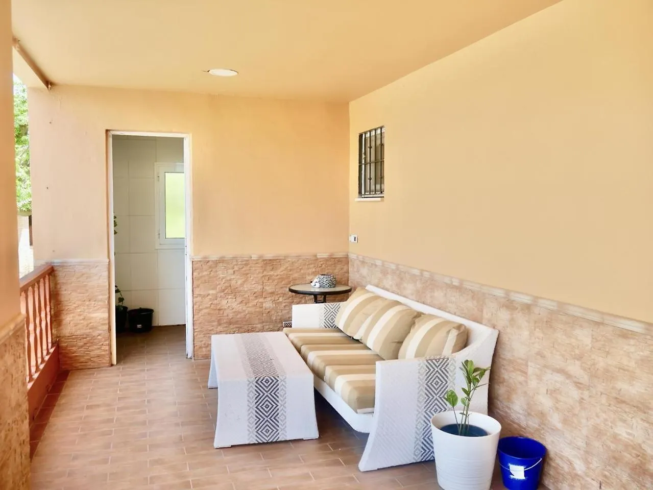 Villa Private Pool! Your Oasis In Sevilla! Bbq!